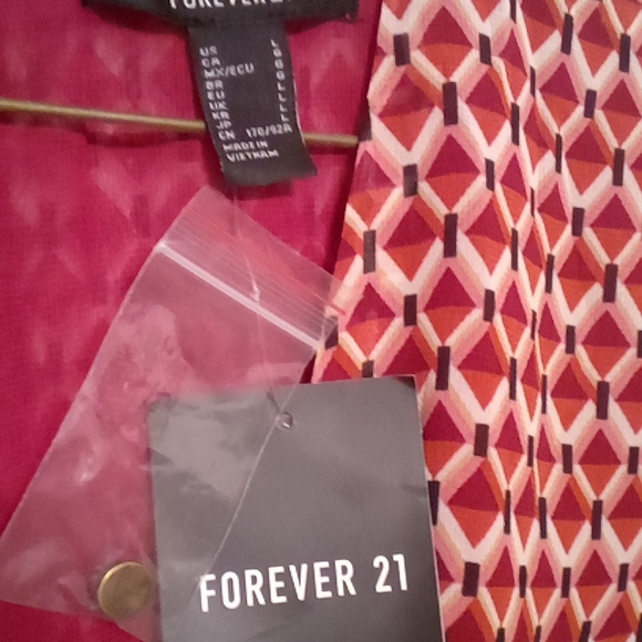 Forever 21 large, long sleeve, red, top - Picture 2 of 7
